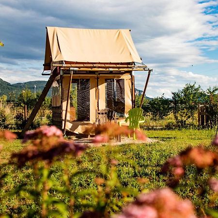 Les Lodges De La Viarhona - Tentes Lodges Virignin Esterno foto